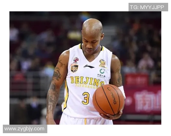 刘铮的篮球之路:从青涩少年到职业球员的奋斗历程与成长故事 刘铮的篮球之路:从青涩少年到职业球员的奋斗历程与成长故事