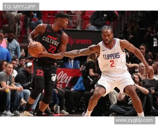 吉米巴特勒领衔热火队重返季后赛争夺总冠军的决心与挑战