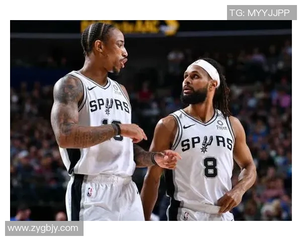 国安与广州恒大激战正酣直播盛况尽在眼前尽享精彩赛事时刻