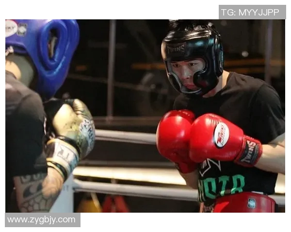 徐灿与瑟米诺激战在即谁将成为拳坛新王者的传奇对决