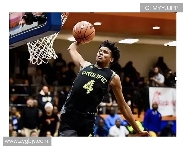 杰伦格林:从天赋新星到NBA赛场的璀璨之路 杰伦格林:从天赋新星到NBA赛场的璀璨之路