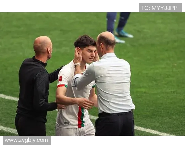 波尔多与圣队激战正酣谁能在这场较量中笑到最后