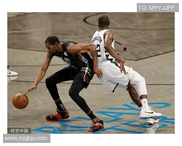 热火与雄鹿季后赛精彩回放揭示关键时刻与战术较量 热火与雄鹿季后赛精彩回放揭示关键时刻与战术较量