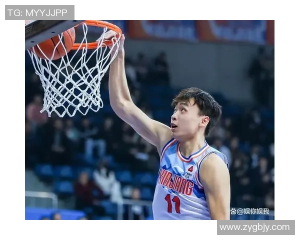 齐麟的崛起与挑战：从篮球新星到职业生涯的转折点分析